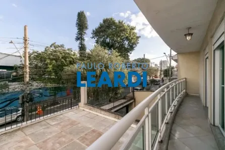 Sobrado com 4 Quartos à venda, 622m² no Cambuci, São Paulo