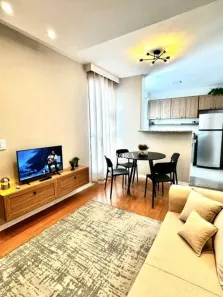 Apartamento com 2 Quartos à venda, 44m² no Colinas, Londrina