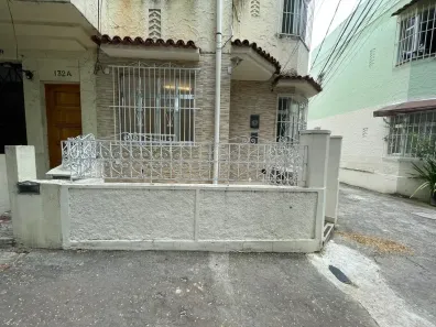 Casa com 2 Quartos para alugar, 55m² no Grajaú, Rio de Janeiro