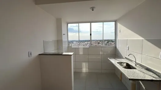 Apartamento com 2 Quartos para alugar, 10m² no Jardim Esplanada, Uberaba