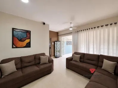 Casa com 4 Quartos à venda, 160m² no Vila Santo Antônio, Rio Claro