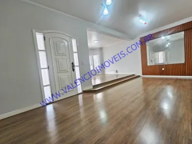 Casa com 3 Quartos à venda, 208m² no Jardim Ipiranga, Americana