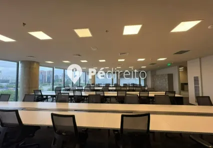 Sala Comercial para alugar, 399m² no Parque Industrial Tomas Edson, São Paulo