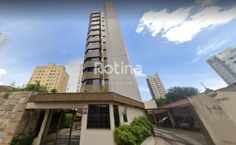 Apartamento com 4 Quartos à venda, 208m² no Fundinho, Uberlândia