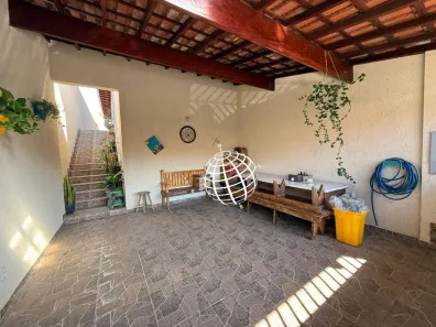 Casa com 2 Quartos à venda, 95m² no Jardim Alvinópolis, Atibaia
