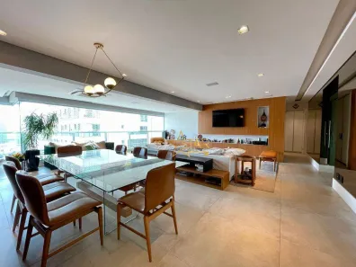 Apartamento com 3 Quartos à venda, 189m² no Santo Amaro, São Paulo