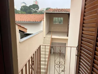 Sobrado com 3 Quartos para alugar, 187m² no Vila Valparaíso, Santo André