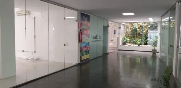 Ponto Comercial à venda, 60m² no Funcionários, Belo Horizonte