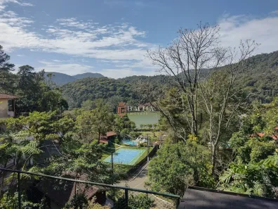 Casa de Condomínio com 6 Quartos à venda, 550m² no Carlos Guinle, Teresópolis