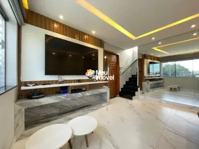 Sobrado com 3 Quartos à venda, 200m² no Parque Maria Domitila, São Paulo