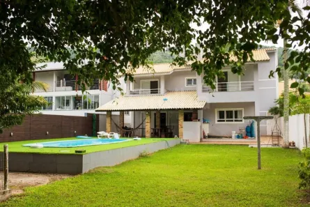 Casa com 5 Quartos à venda, 305m² no Praia Brava, Florianópolis