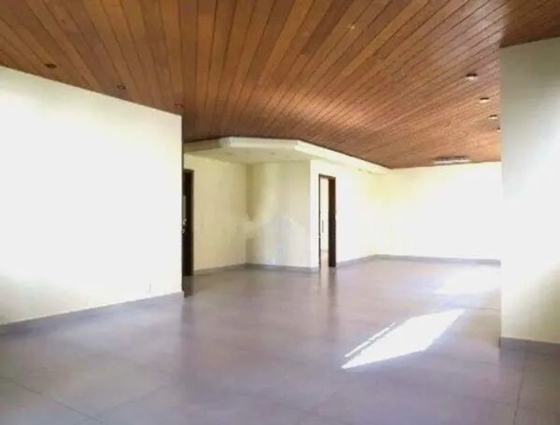 Apartamento com 4 quartos — Serra, Belo Horizonte