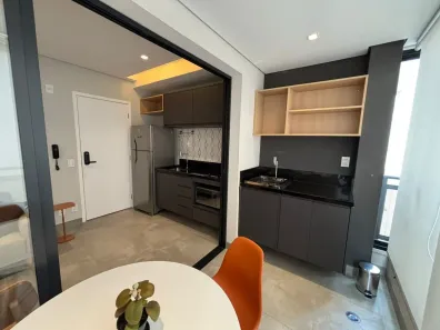 Apartamento com 2 Quartos para alugar, 134m² no Vila Nova Conceição, São Paulo