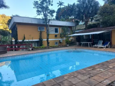 Casa de Condomínio com 6 Quartos à venda, 138m² no Araras, Petrópolis