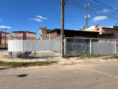 Casa com 4 Quartos à venda, 150m² no Santa Maria, Brasília