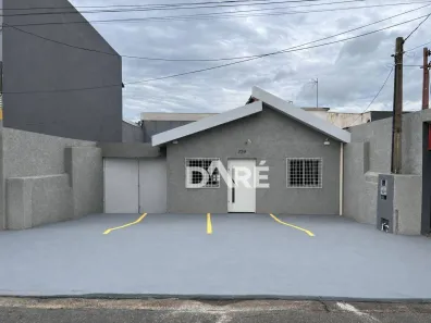 Casa com 2 Quartos para alugar, 68m² no Alvinópolis, Atibaia