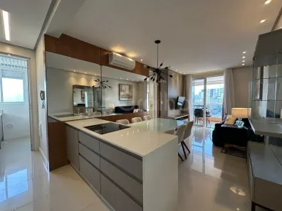 Apartamento com 2 Quartos à venda, 76m² no Barreiros, São José