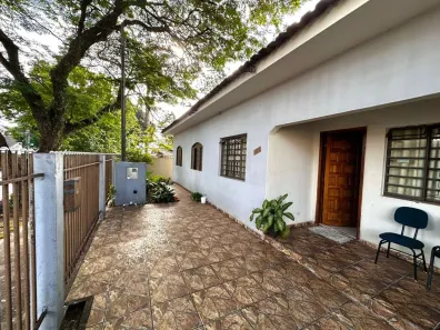 Casa com 4 Quartos à venda, 170m² no Vila Morangueira, Maringá