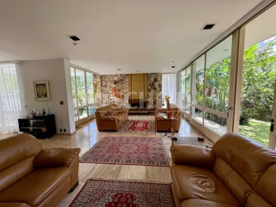 Casa com 5 Quartos à venda, 639m² no Jardim Santa Helena, São Paulo