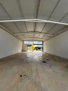 Galpão/Depósito/Armazém à venda, 300m² no Novo Mundo, Uberlândia