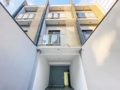 Sobrado com 3 Quartos à venda, 166m² no Chácara Inglesa, São Paulo