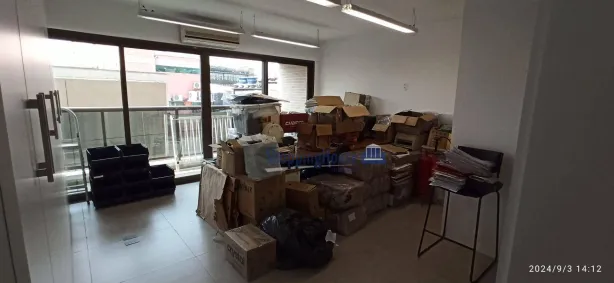 Sala Comercial à venda, 40m² no Vila Romana, São Paulo