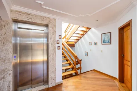 Casa com 3 Quartos à venda, 434m² no Mossunguê, Curitiba