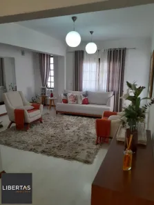 Casa com 4 Quartos à venda, 209m² no Vila Nova, Porto Alegre