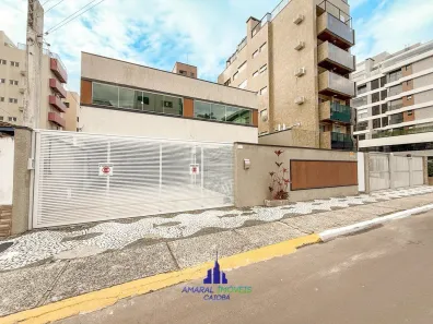 Sobrado com 4 Quartos à venda, 432m² no Caiobá, Matinhos