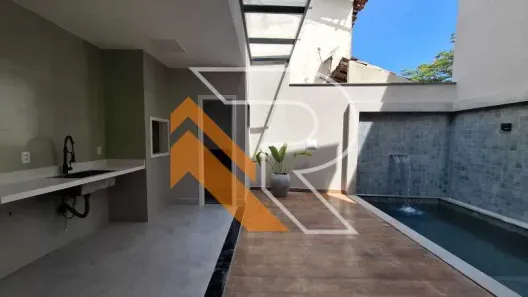 Casa com 3 Quartos à venda, 200m² no Itaipu, Niterói