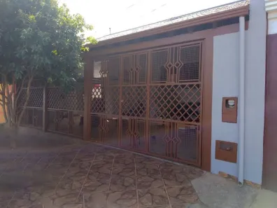 Casa com 3 Quartos à venda, 200m² no Jardim Teotônio Vilela, Marília