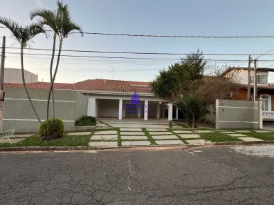 Casa de Condomínio com 4 Quartos à venda, 395m² no Vila Brandina, Campinas