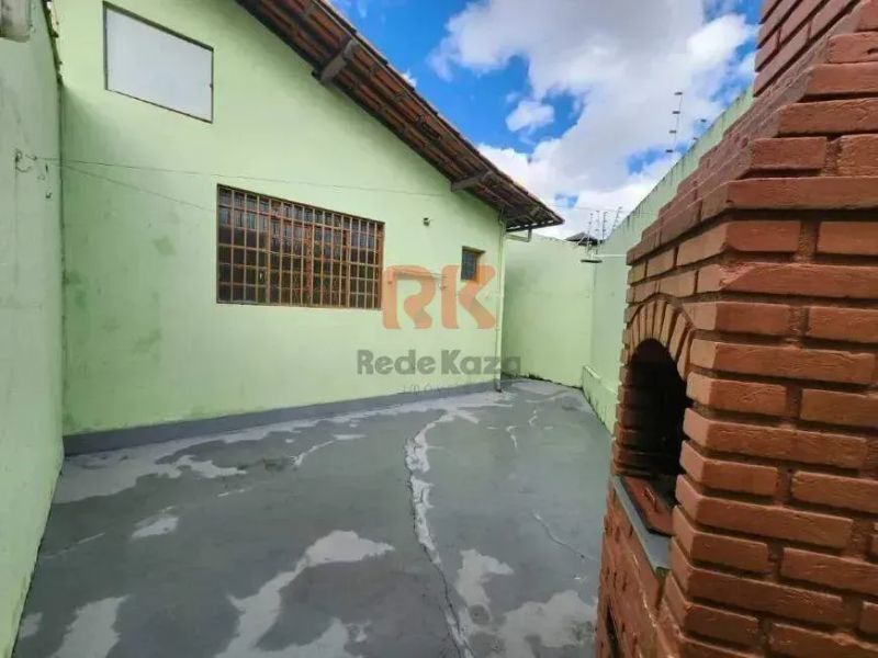 Casa com 3 quartos — Castelo, Belo Horizonte