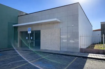 Prédio Comercial à venda, 190m² no Parangaba, Fortaleza