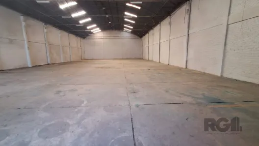 Galpão/Depósito/Armazém para alugar, 1100m² no Santa Maria Goretti, Porto Alegre