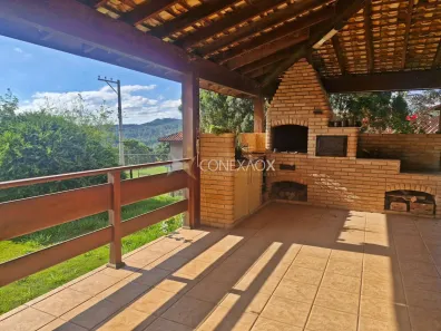 Fazenda/Sítio com 3 Quartos para alugar, 202m² no Chácaras Alpina, Valinhos