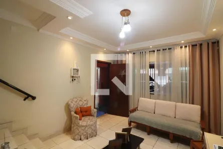 Casa com 2 Quartos à venda, 180m² no Montanhão, São Bernardo do Campo