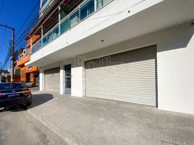 Ponto Comercial para alugar, 200m² no Duas Pedras, Nova Friburgo
