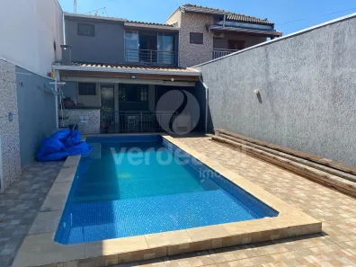 Sobrado com 3 Quartos à venda, 200m² no Jardim Macarenko, Sumaré