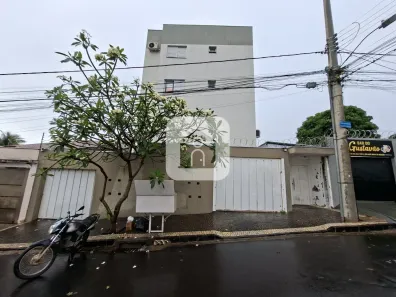 Apartamento com 2 Quartos para alugar, 51m² no Presidente Roosevelt, Uberlândia