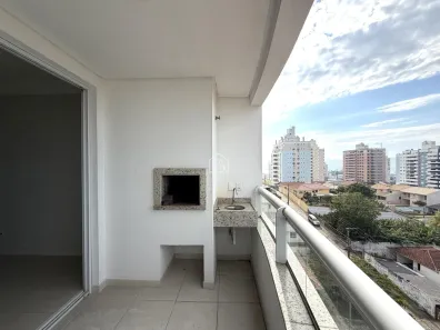 Apartamento com 2 Quartos à venda, 78m² no Barreiros, São José