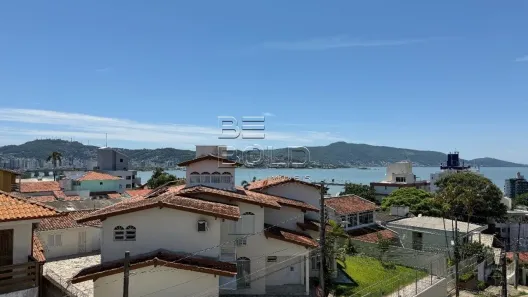 Apartamento com 3 Quartos à venda, 98m² no Coqueiros, Florianópolis