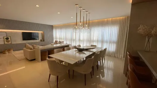 Apartamento com 3 Quartos à venda, 219m² no Jardim Karaíba, Uberlândia