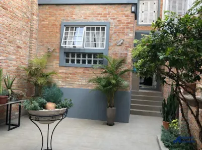 Sobrado com 3 Quartos à venda, 150m² no Água Branca, São Paulo