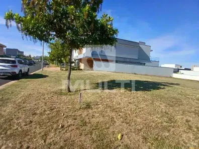 Lote/Terreno com 1 Quarto à venda, 458m² no Granja Marileusa, Uberlândia