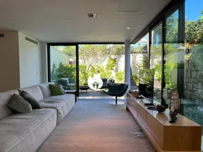 Casa com 4 Quartos à venda, 329m² no Baleia, São Sebastião