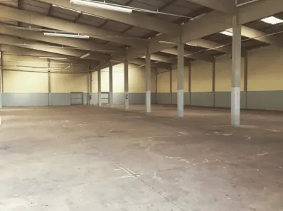 Galpão/Depósito/Armazém para alugar, 1000m² no Jardim Represa (Fazendinha), Santana de Parnaíba