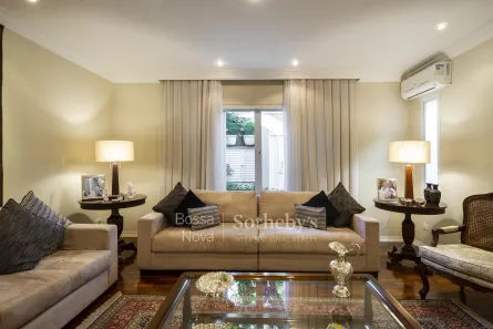 Casa com 3 Quartos à venda, 300m² no Vila Clementino, São Paulo