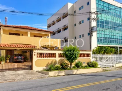 Casa com 5 Quartos à venda, 265m² no Centro, São Pedro da Aldeia
