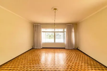 Casa com 4 Quartos à venda, 250m² no Jardim Oriental, São Paulo